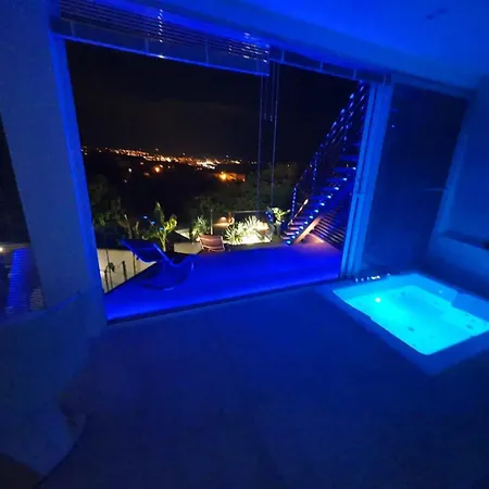Apartment Lux With Pool