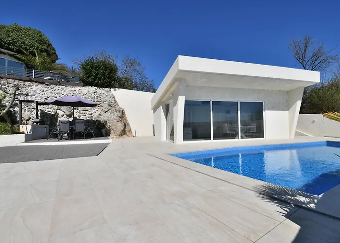 Lux With Pool * Matulji