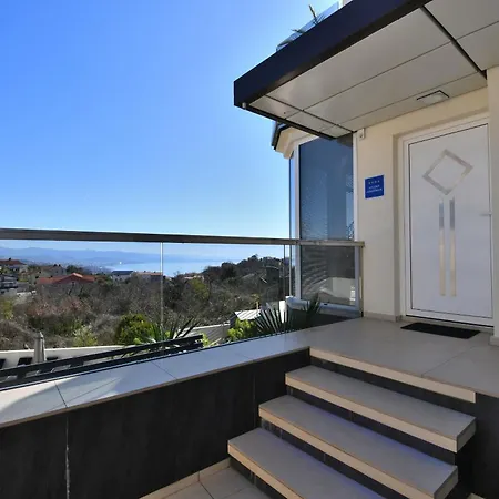 Lux With Pool Apartment *