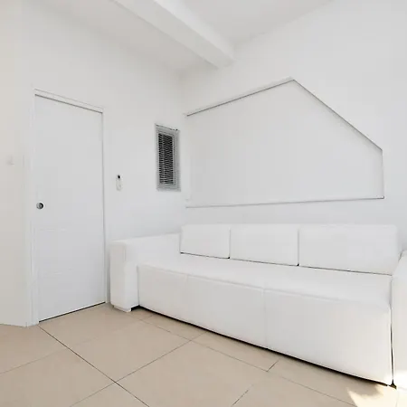 Apartman Lux With Pool