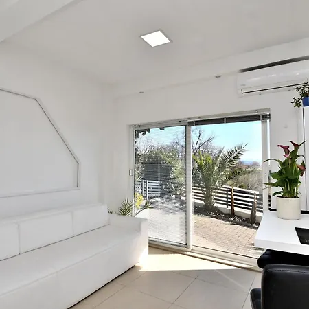 Lux With Pool Matulji