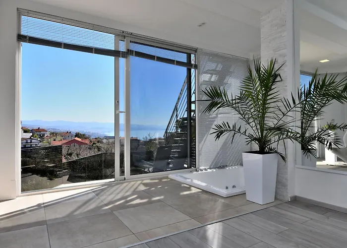Apartment Lux With Pool