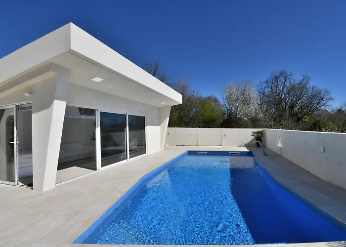 Lux With Pool Matulji